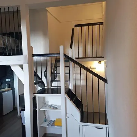 Appartement Le Belvedere De La Grand Croix Dans Le Chateau D'uriage