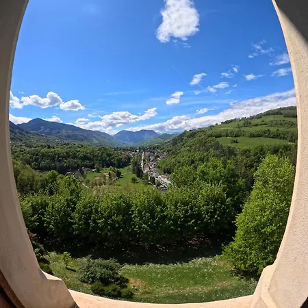 Le Belvedere De La Grand Croix Dans Le Chateau D'uriage Lejlighed Saint-Martin-dʼUriage