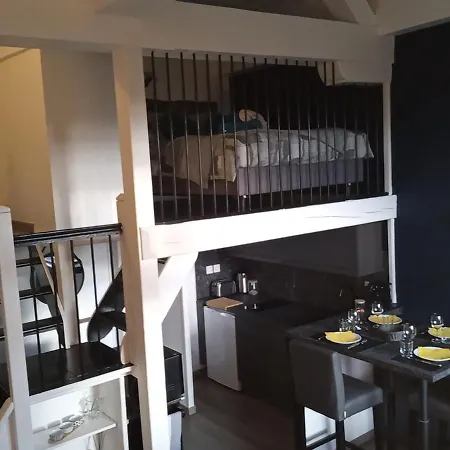 Le Belvedere De La Grand Croix Dans Le Chateau D'uriage Apartment