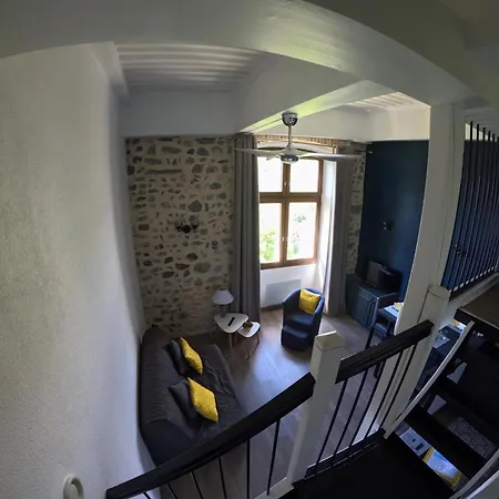 Apartment Le Belvedere De La Grand Croix Dans Le Chateau D'uriage